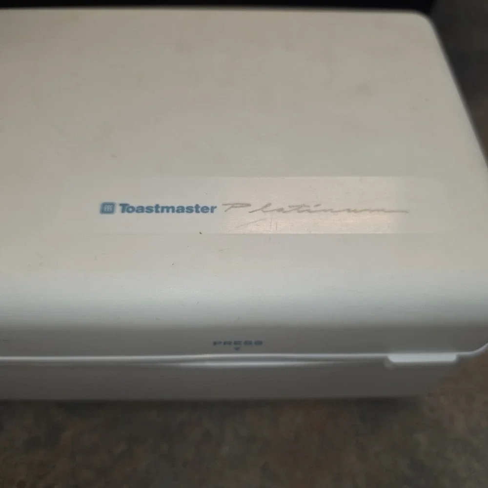 Toastmaster electric carving